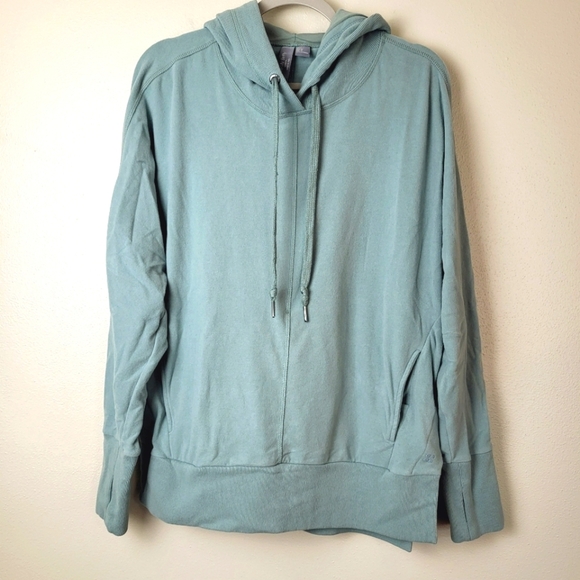 Sweaty Betty Liberate Luxe Fleece Hoodie‎ Green Mist Women's size 10 Pockets - Picture 1 of 7